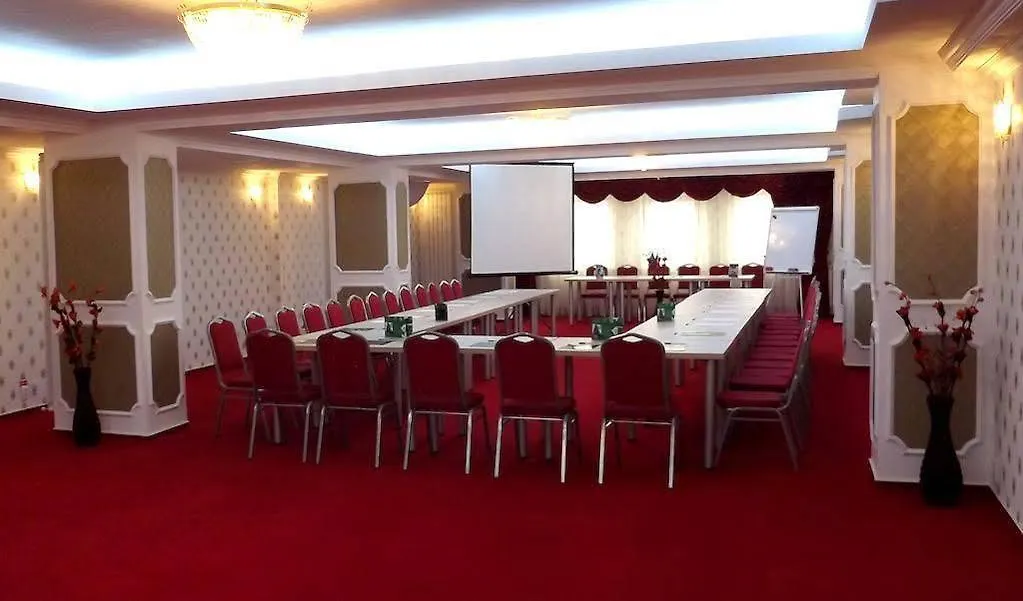 *** Hotel West Plaza Residence Bucarest Romania