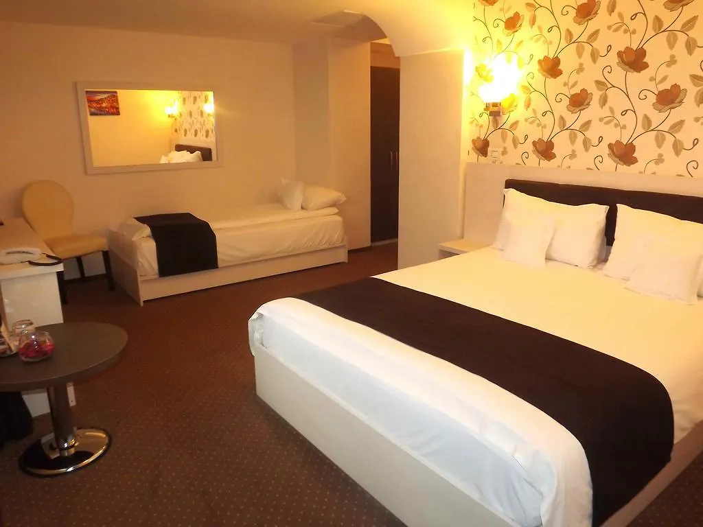 Hotel West Plaza Residence Bucarest